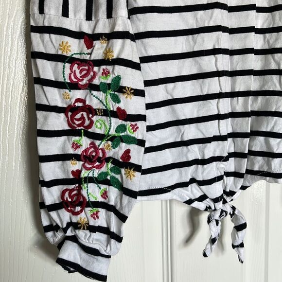 🌟B1G1 free Harper canyon striped floral long sleeve tie front top size L - Picture 2 of 4